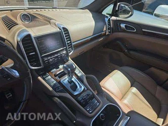 2013 Porsche Cayenne S – miniatura 10