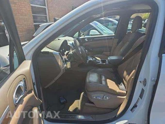2013 Porsche Cayenne S – miniatura 6
