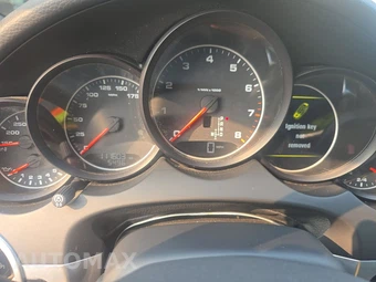 2013 Porsche Cayenne Tiptronic – miniatura 12