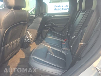 2013 Porsche Cayenne Tiptronic – miniatura 13