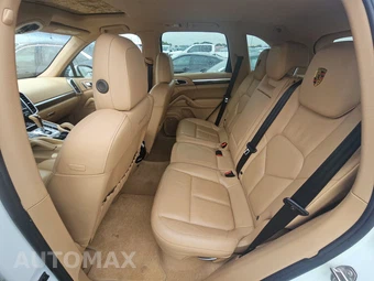 2013 Porsche Cayenne Tiptronic – miniatura 13
