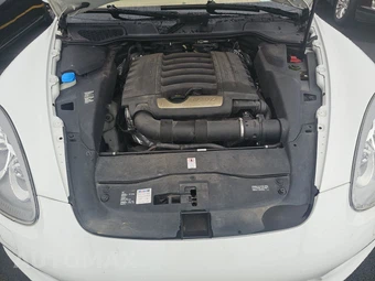2013 Porsche Cayenne Tiptronic – miniatura 15