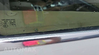 2013 Porsche Cayenne Tiptronic – miniatura 25