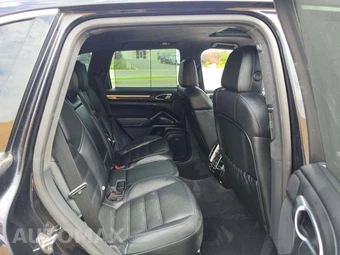 2013 Porsche Cayenne Turbo – miniatura 16