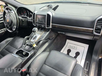 2013 Porsche Cayenne Turbo – miniatura 19