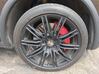 2013 Porsche Cayenne Turbo – miniatura 25