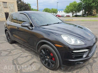 2013 Porsche Cayenne Turbo – miniatura 4