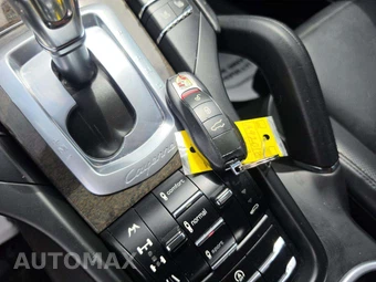 2013 Porsche Cayenne Turbo – miniatura 8
