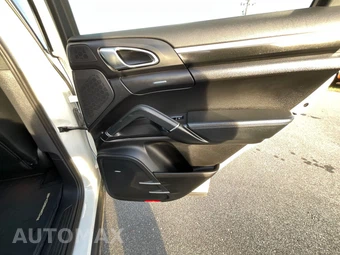 2013 Porsche Cayenne - miniatura 33