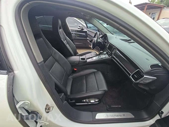 2013 Porsche Panamera 4 – miniatura 18