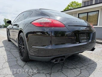 2013 Porsche Panamera GTS - miniatura 3