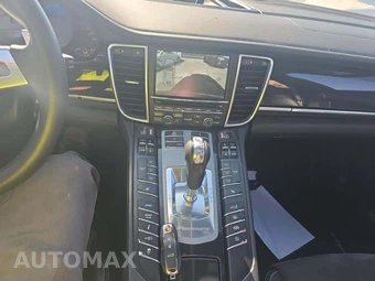 2013 Porsche Panamera GTS – miniatura 10