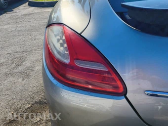 2013 Porsche Panamera S Hybrid - miniatura 25
