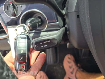 2013 Porsche Panamera S – miniatura 8