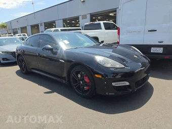 2013 Porsche Panamera Turbo - miniatura 3