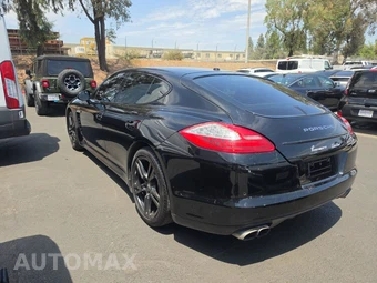 2013 Porsche Panamera Turbo - miniatura 6