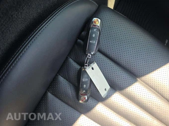 2013 Porsche Panamera Turbo – miniatura 8