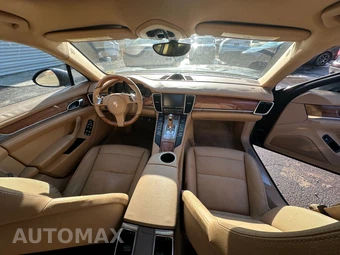 2013 Porsche Panamera – miniatura 15