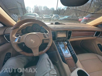 2013 Porsche Panamera – miniatura 22
