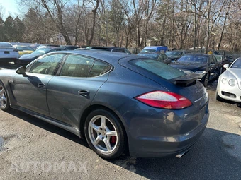 2013 Porsche Panamera – miniatura 7