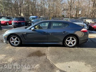 2013 Porsche Panamera – miniatura 9