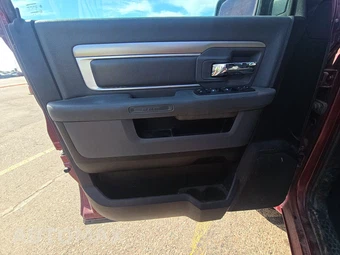 2013 Ram 1500 Big Horn Crew Cab Short Bed – miniatura 9