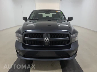 2013 Ram 1500 Express Crew Cab Short Bed - miniatura 2