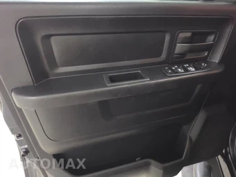 2013 Ram 1500 Express Crew Cab Short Bed - miniatura 9