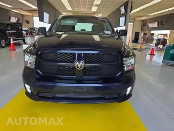 2013 Ram 1500 Express Crew Cab Short Bed - miniatura 2