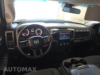 2013 Ram 1500 Express Crew Cab Short Bed - miniatura 8