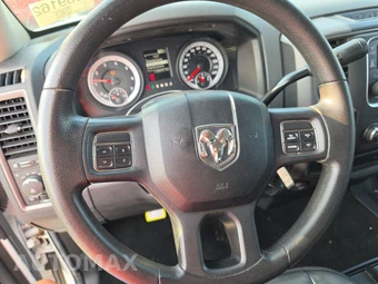 2013 Ram 1500 Express Crew Cab Short Bed - miniatura 10