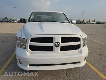 2013 Ram 1500 Express Crew Cab Short Bed - miniatura 2