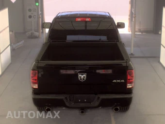 2013 Ram 1500 Express Crew Cab Short Bed – miniatura 6
