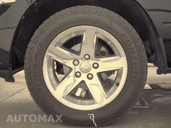 2013 Ram 1500 Express Crew Cab Short Bed – miniatura 9