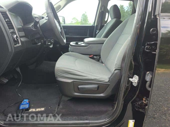 2013 Ram 1500 Express Extended Cab Medium Bed – miniatura 3