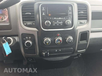 2013 Ram 1500 Express Extended Cab Medium Bed – miniatura 7