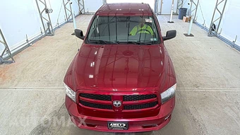 2013 Ram 1500 Express Extended Cab Medium Bed – miniatura 2