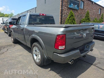 2013 Ram 1500 Express Extended Cab Medium Bed - miniatura 2