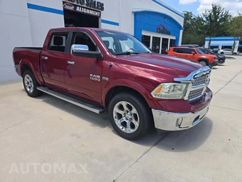 2013 Ram 1500 Laramie Crew Cab Short Bed - miniatura 4