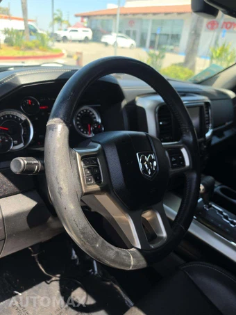 2013 Ram 1500 Laramie Crew Cab Short Bed - miniatura 21