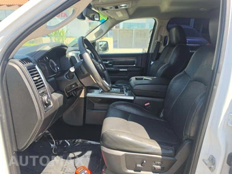 2013 Ram 1500 Laramie Crew Cab Short Bed - miniatura 6