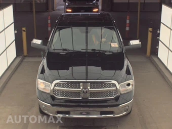 2013 Ram 1500 Laramie Crew Cab Short Bed – miniatura 2