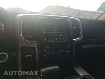 2013 Ram 1500 Laramie Extended Cab Medium Bed - miniatura 10