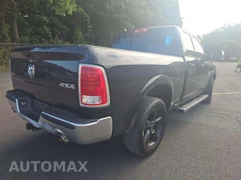 2013 Ram 1500 Laramie Extended Cab Medium Bed - miniatura 3