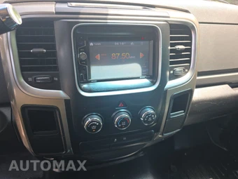 2013 Ram 1500 SLT Extended Cab Medium Bed – miniatura 11
