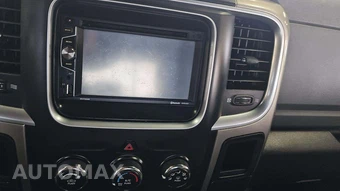 2013 Ram 1500 SLT Extended Cab Medium Bed – miniatura 25
