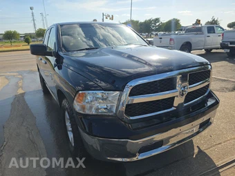 2013 Ram 1500 SLT Extended Cab Medium Bed – miniatura 3