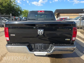 2013 Ram 1500 SLT Extended Cab Medium Bed – miniatura 5
