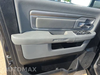 2013 Ram 1500 SLT Extended Cab Medium Bed – miniatura 9