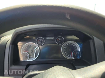 2013 Ram 1500 SLT Extended Cab Medium Bed – miniatura 8